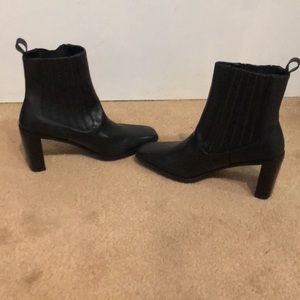 RAID Heeled Chelsea Boots